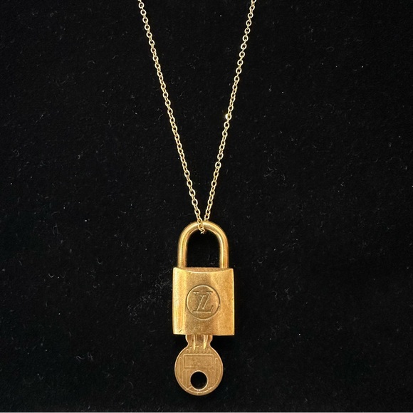Authentic LV Lock & Key as a Necklace - Picture 7 of 11